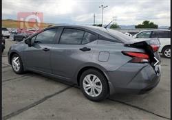 نيسان فيرسا